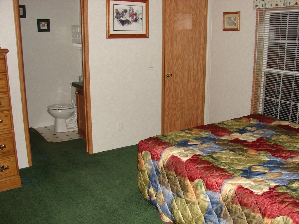 Stony Point Resort & Campground Cass Lake Room photo